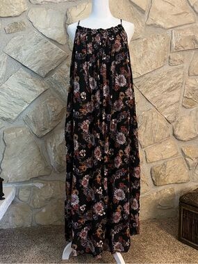 Beautiful Beaded Neckline Floral Sundress NWT XL